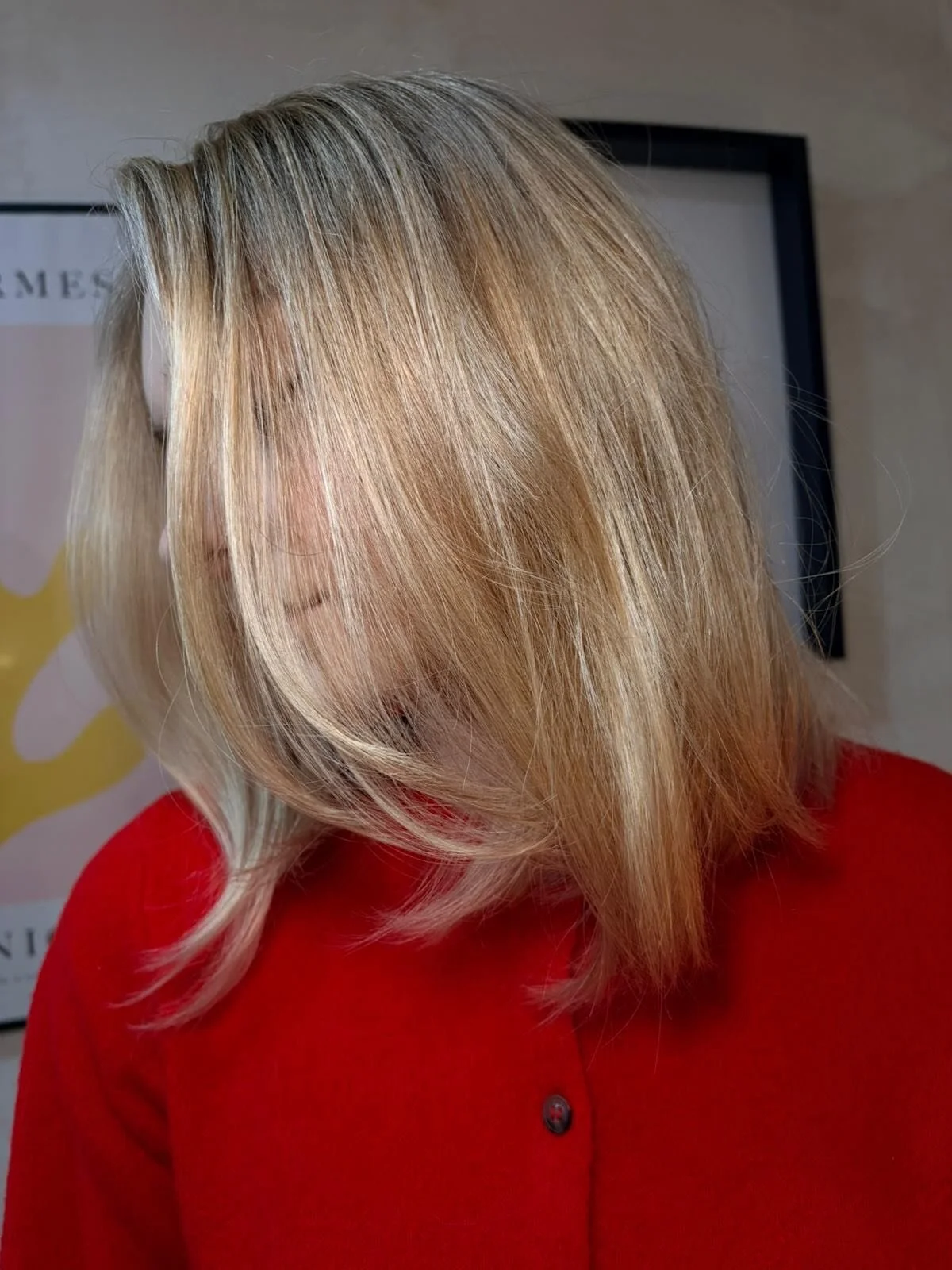 Stop scrolling &mdash; your best hair is already waiting for you at SisCo Hair 💫 Because good hair isn&rsquo;t just a look, it&rsquo;s a whole mood.