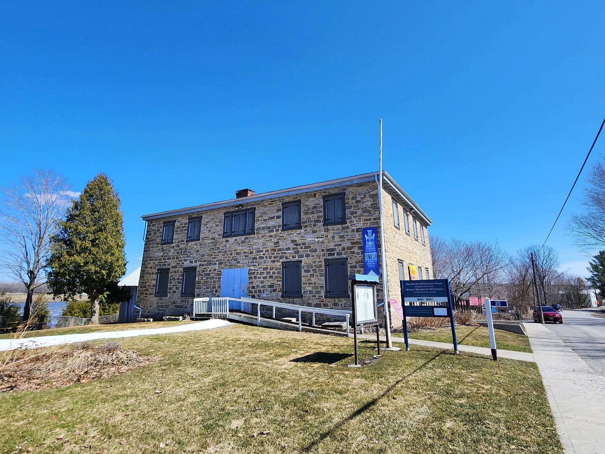 macdonell-williamson-house-west-facade.jpg