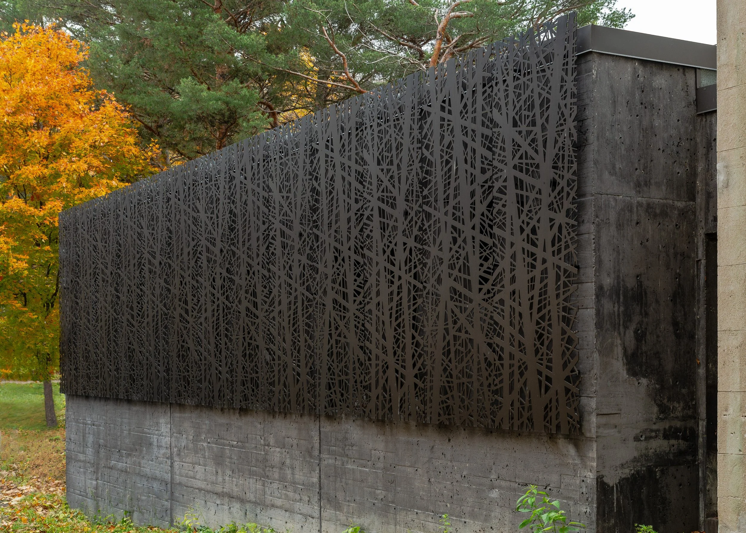foot-guard-house-screen.jpg