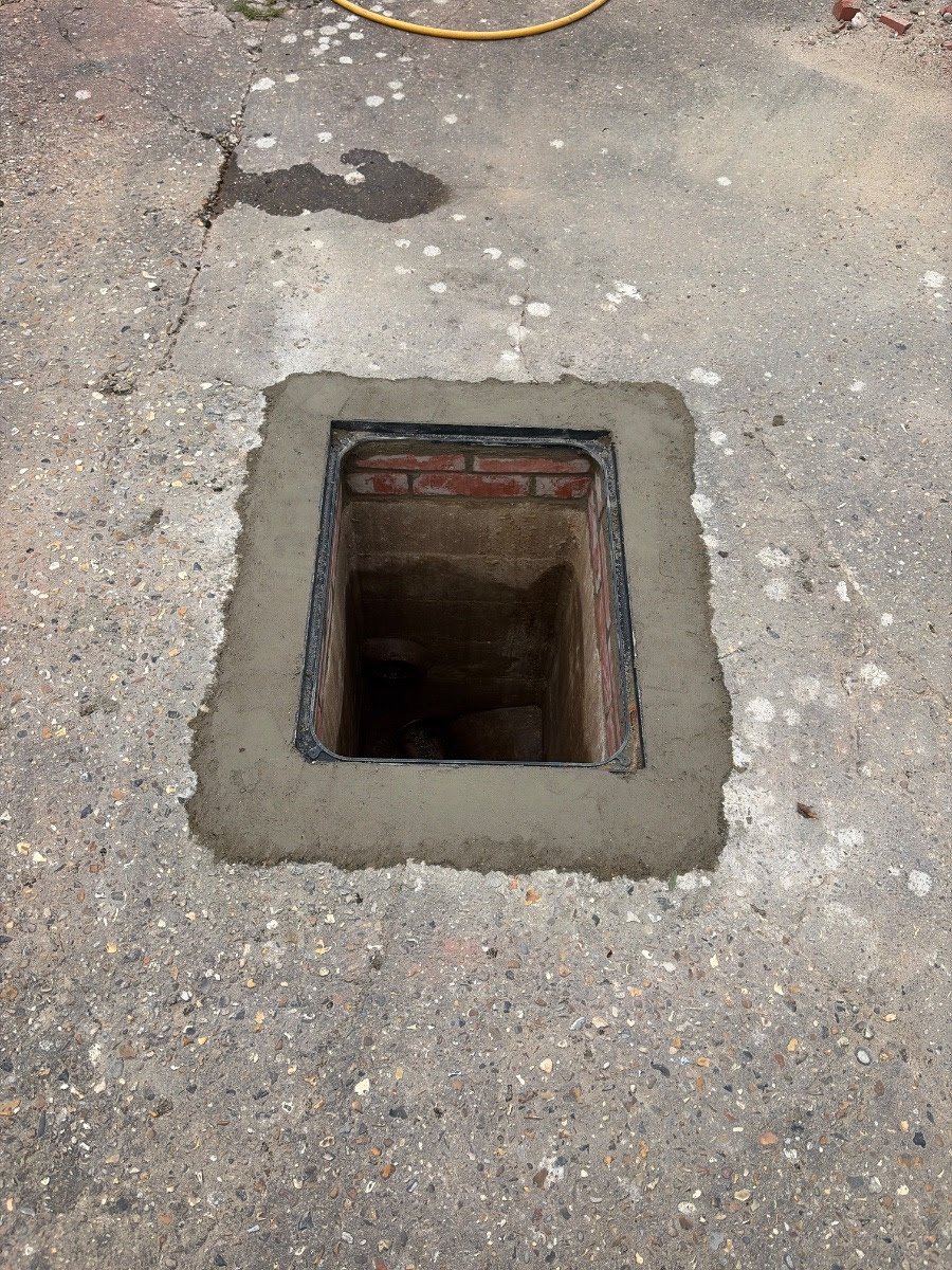 Brickwork Excellence in Little Plumstead: Manhole Cover Replacement