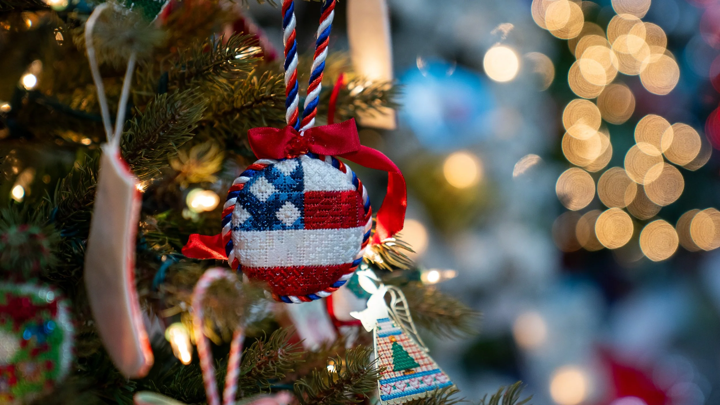 SM - Photo - Ornament.jpg