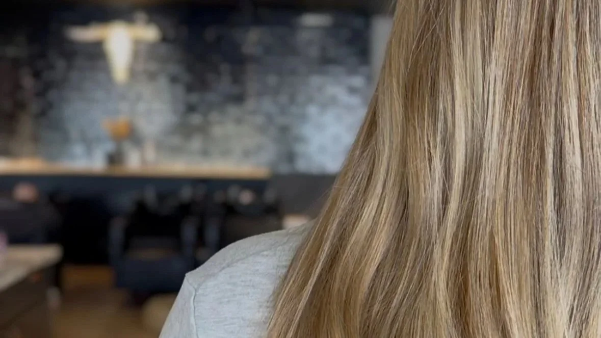 Lived in color, bronde, balayage, lived in blonde