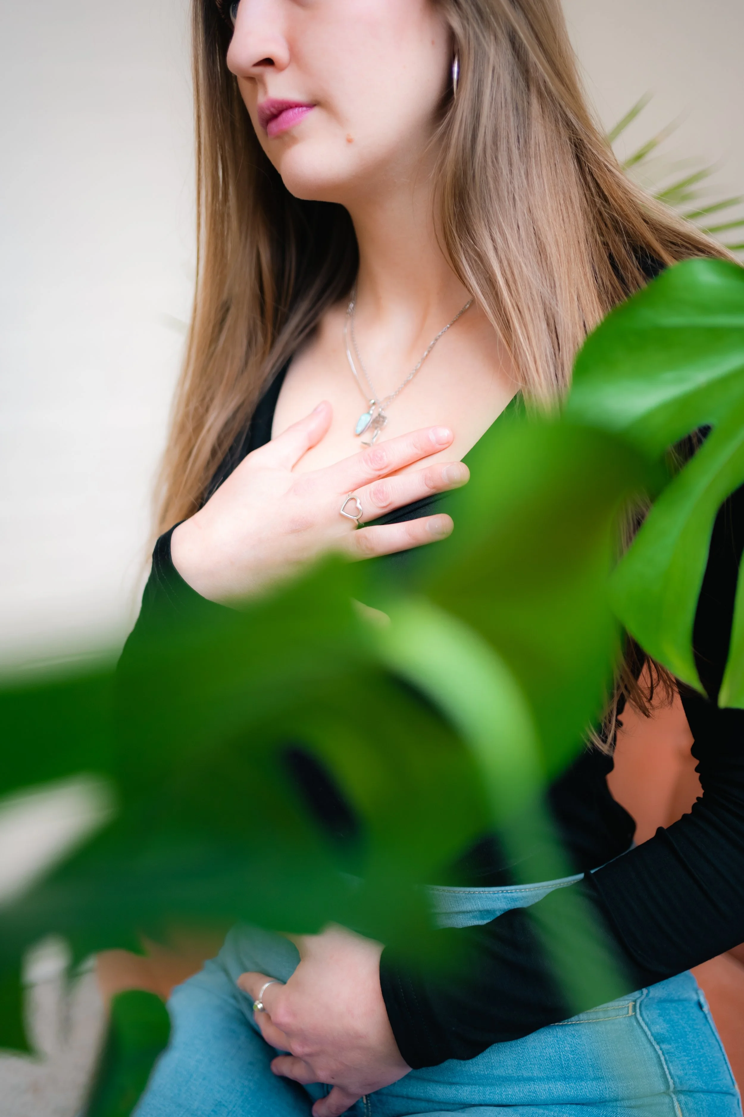 Annie Gee by Darya Sea Films-64.jpg