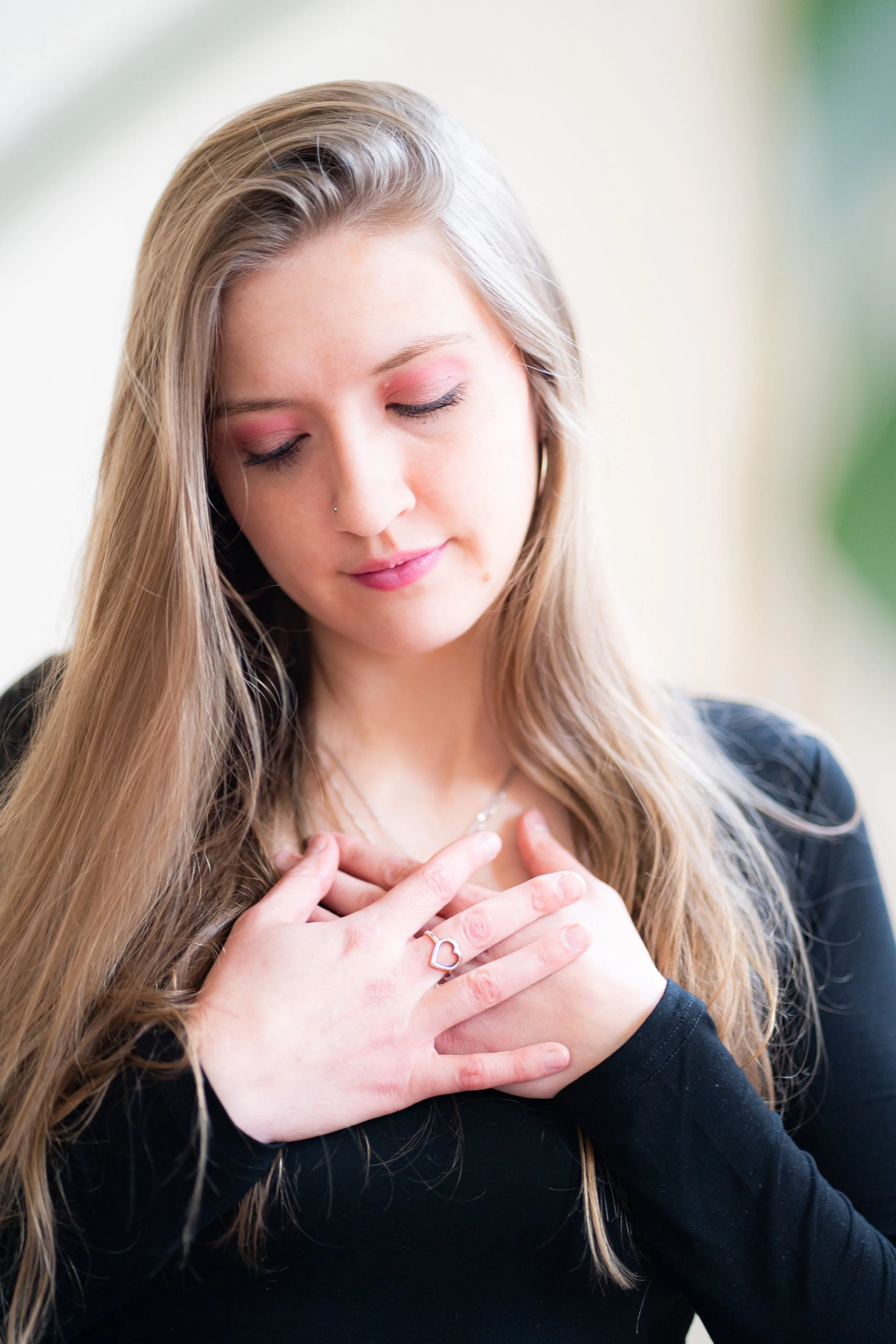 Annie Gee by Darya Sea Films-41.jpg