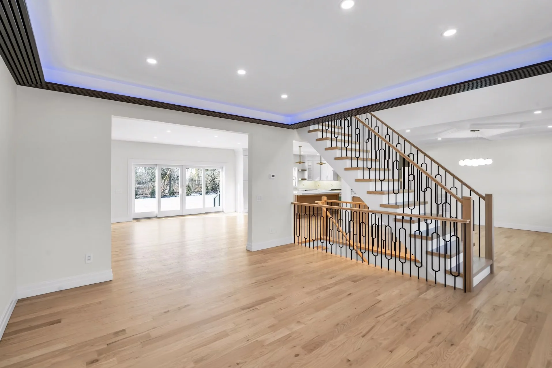 3 Commack by Darya Sea Films-7.jpg