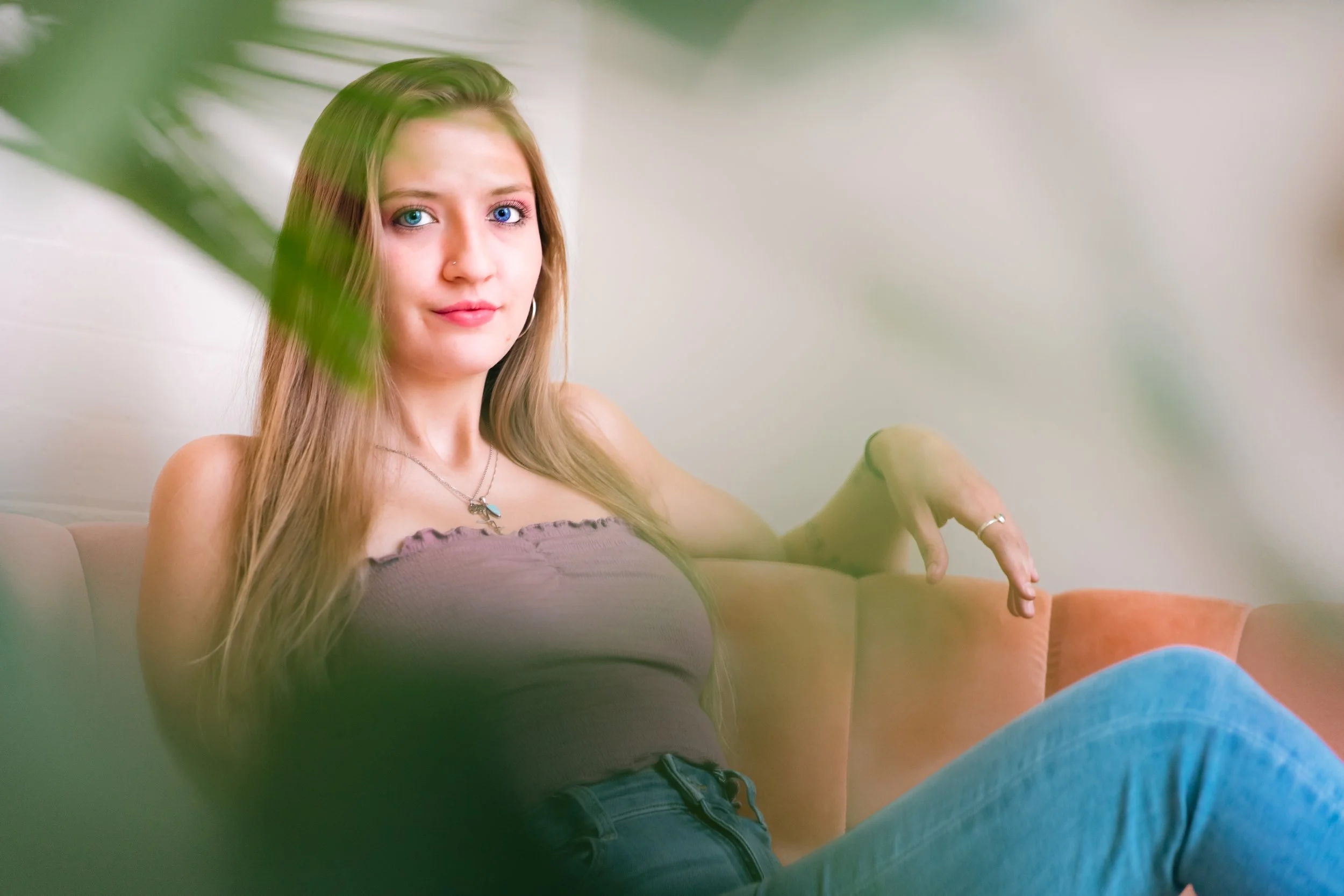 Annie Gee by Darya Sea Films-65.jpg