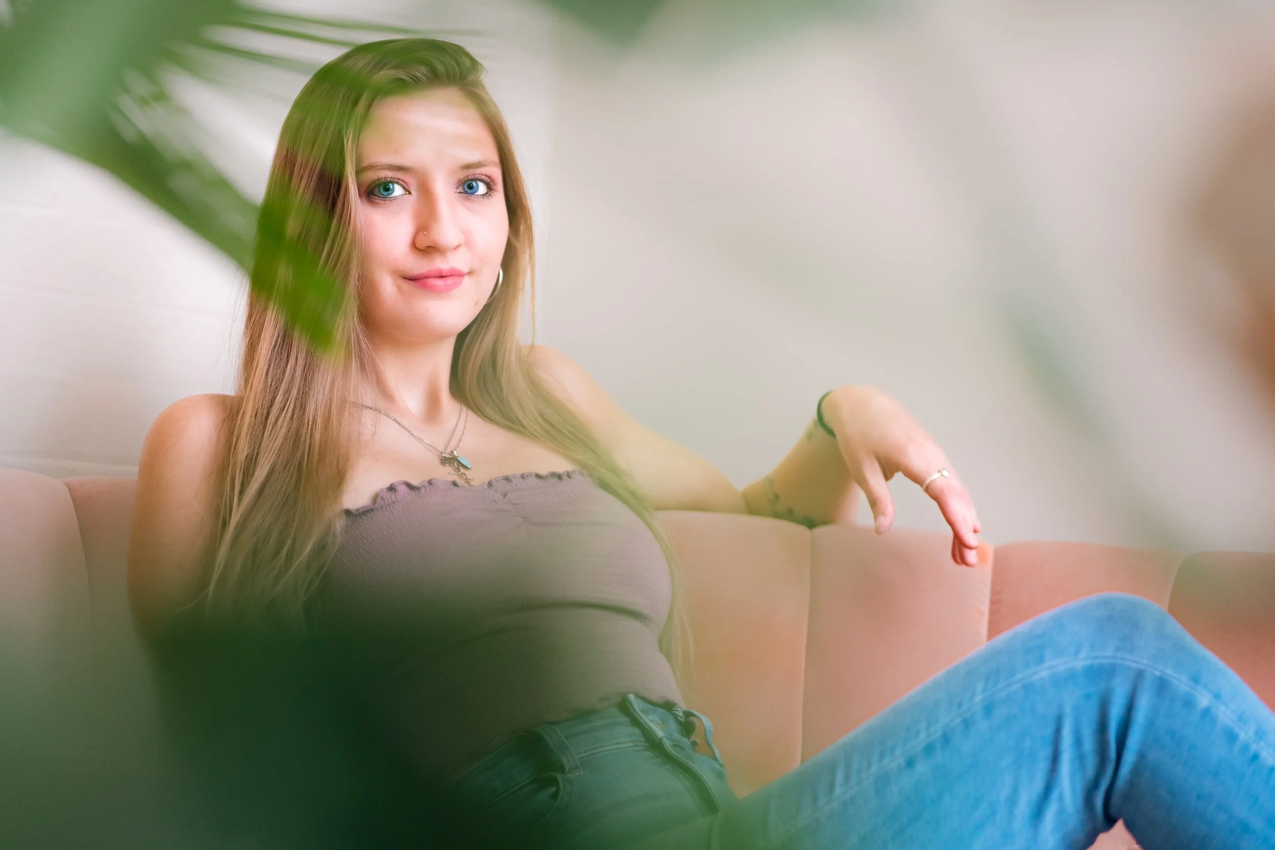 Annie Gee by Darya Sea Films-66.jpg