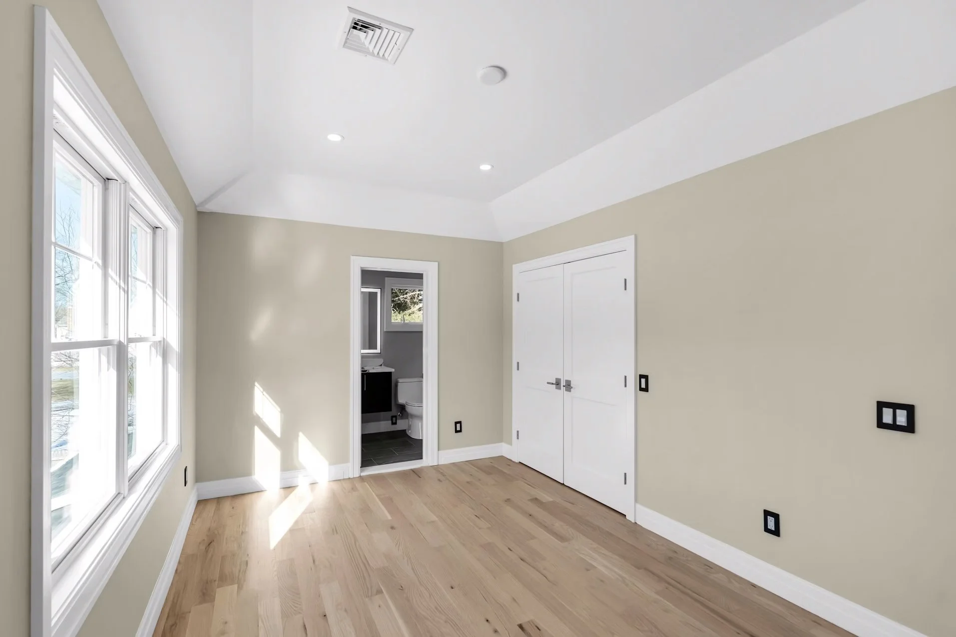 3 Commack by Darya Sea Films-44.jpg