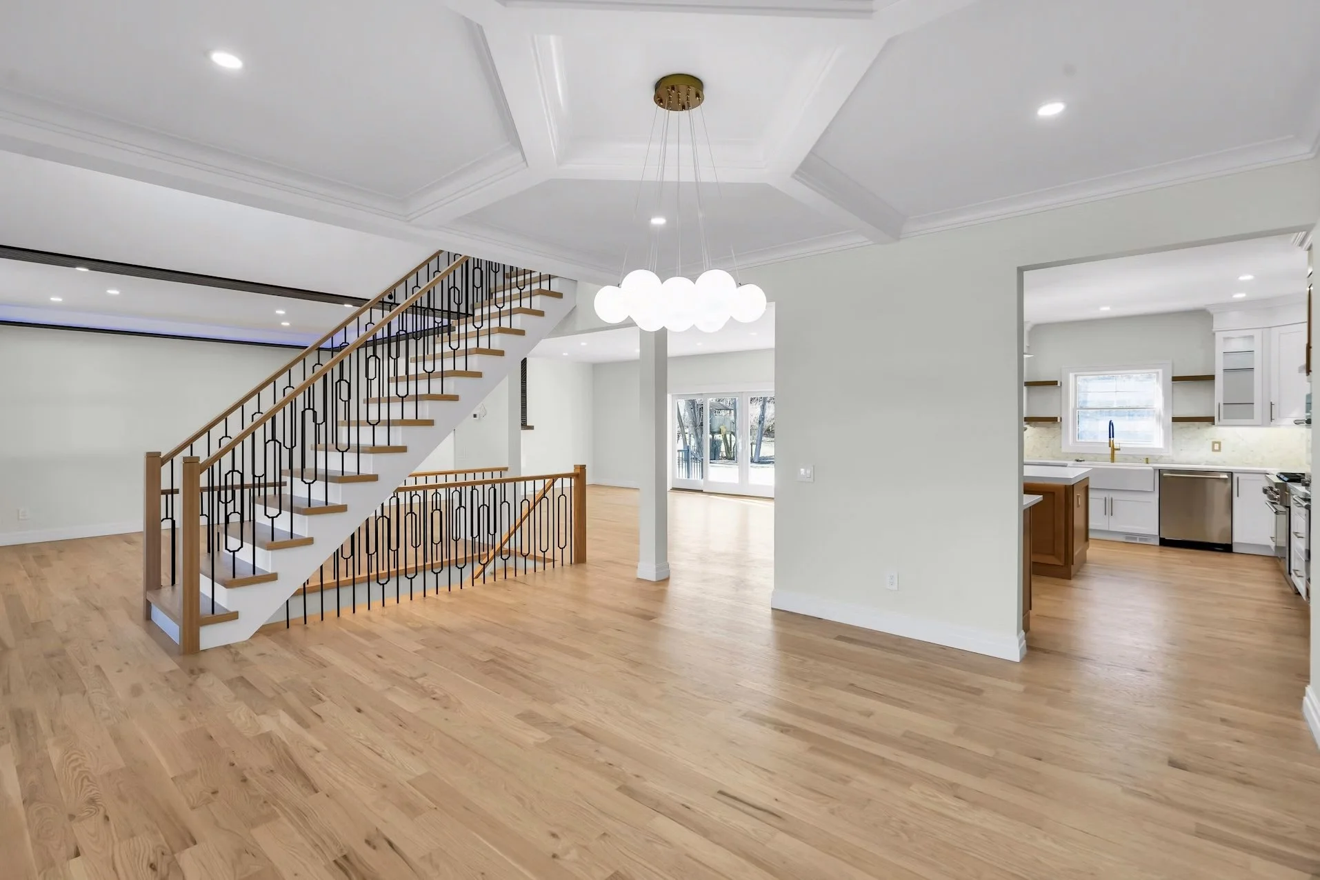 3 Commack by Darya Sea Films-11.jpg