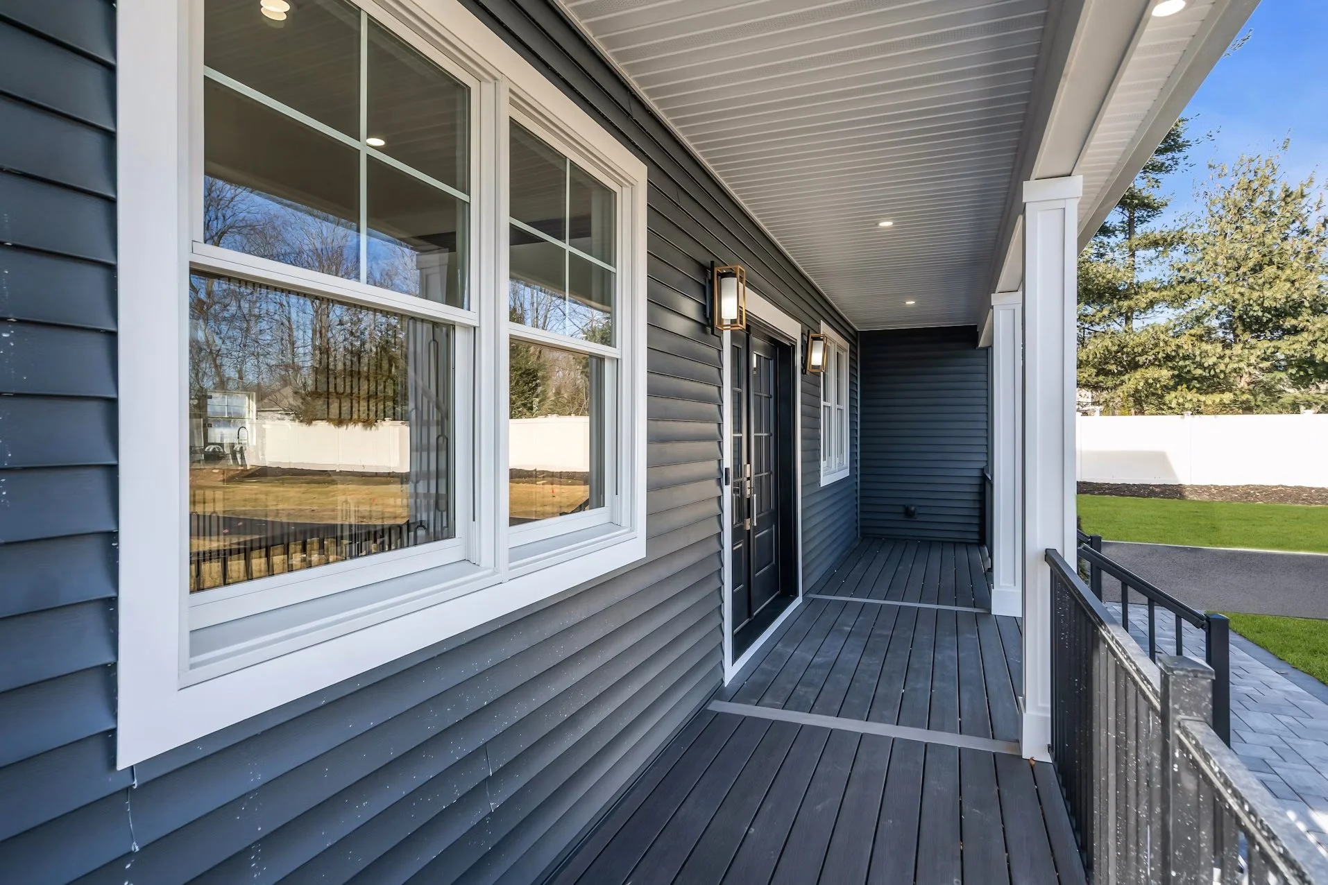 3 Commack by Darya Sea Films-4.jpg