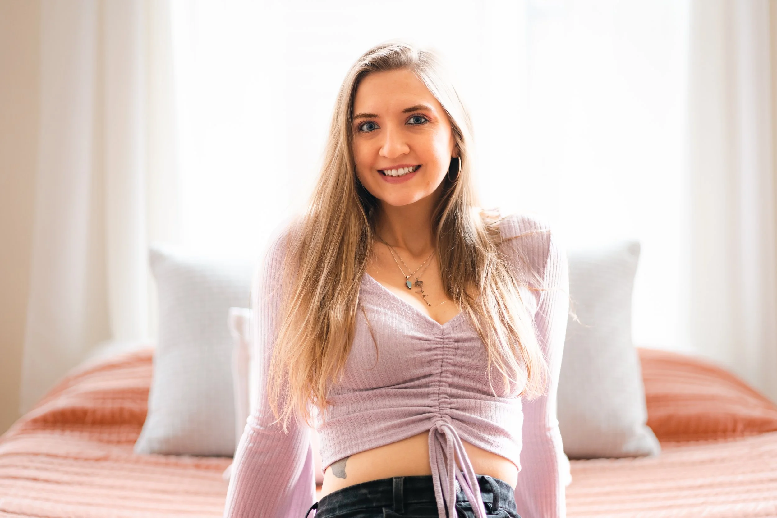 Annie Gee by Darya Sea Films-2.jpg