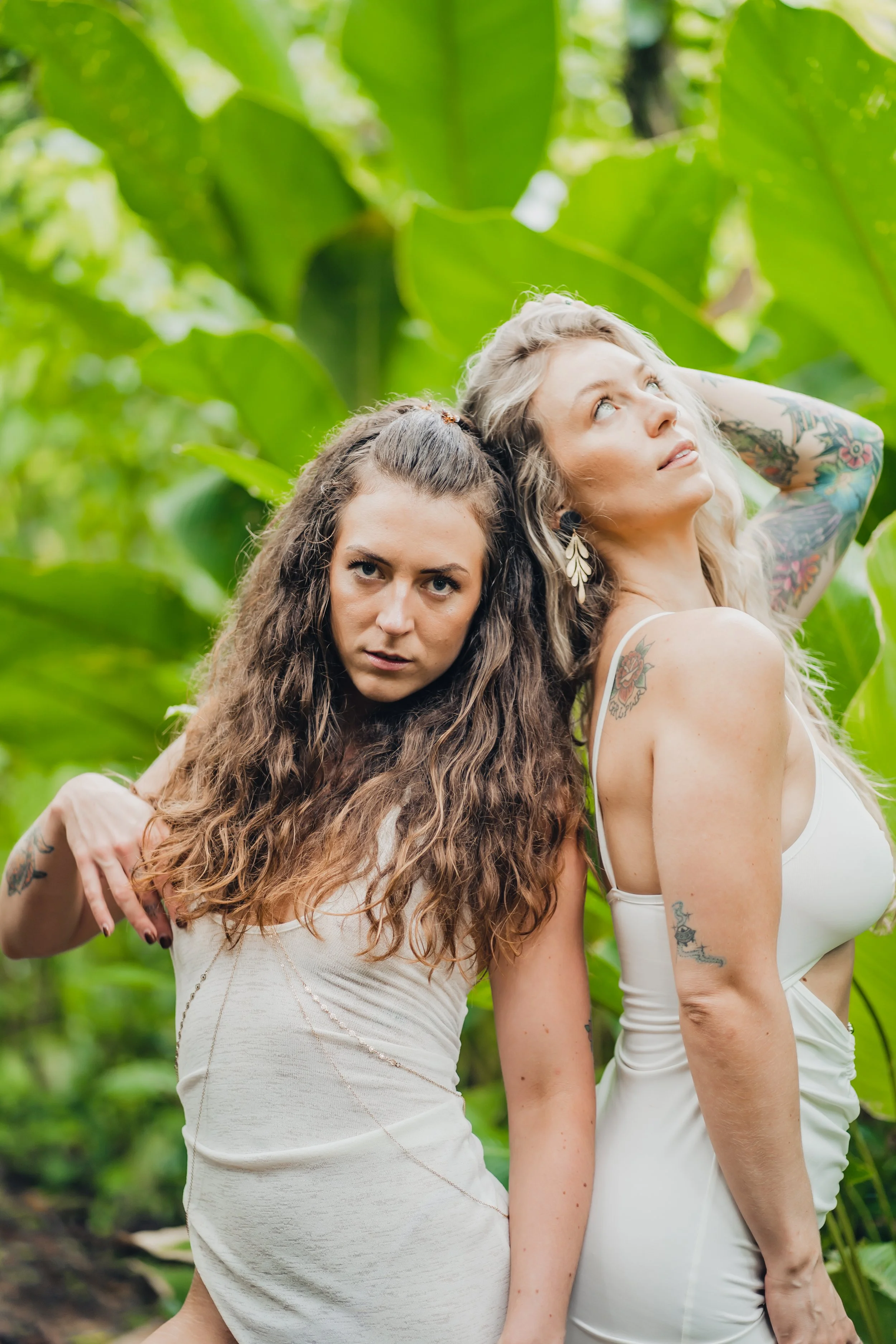 Sisters That Stray Goddess Session by Darya Sea Films-115.jpg