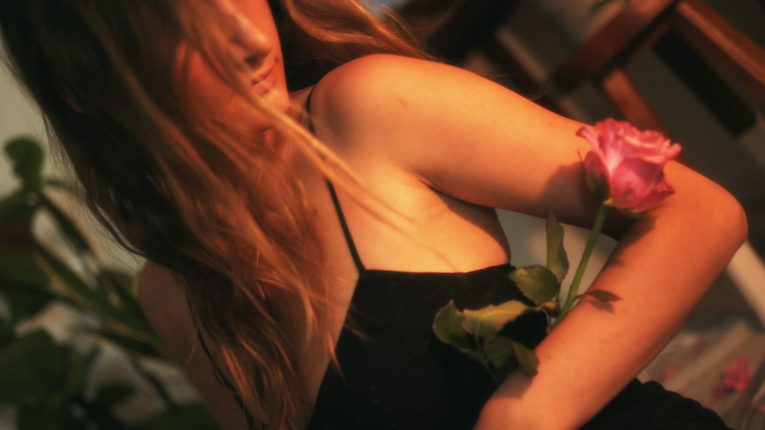 Keep the Flowers Frames by Darya Sea Films-34.jpg
