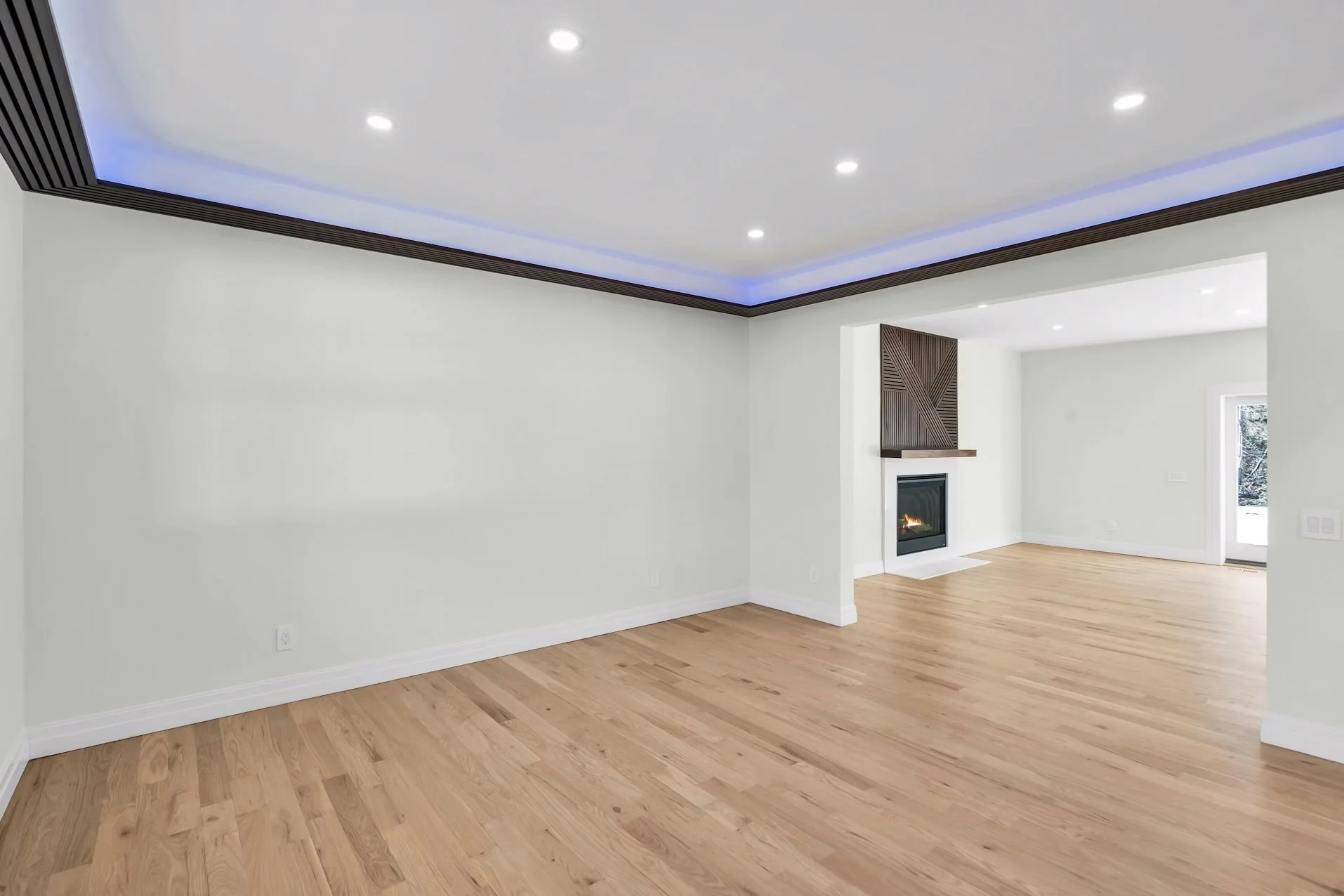 3 Commack by Darya Sea Films-6.jpg