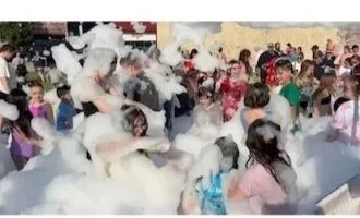 FOAM PARTY
