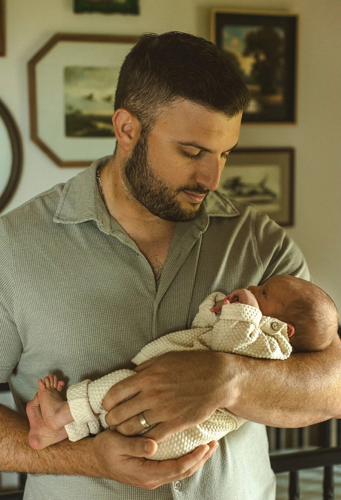 Family photographed together in their Destrehan home with a documentary-inspired approach.