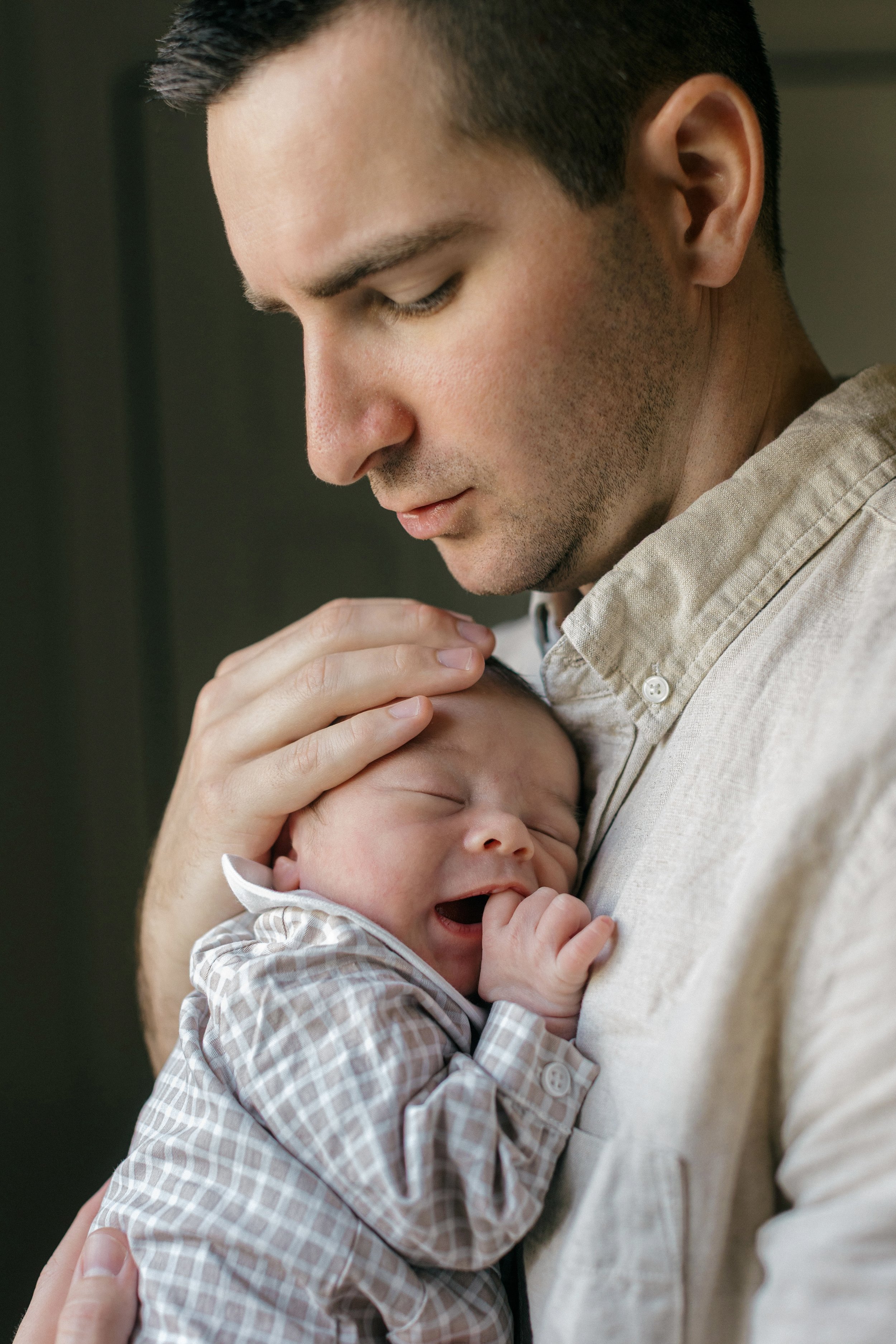 Father-Newborn-Photos-NOLA.jpg