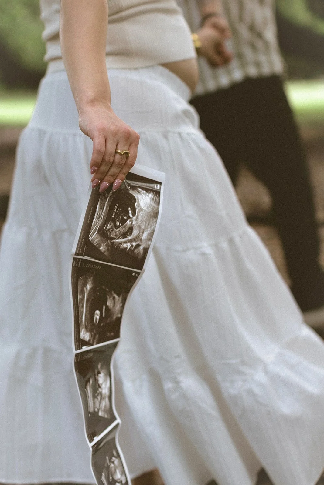 audubon-park-new-orleans-maternity-baby-girl-announcement.jpg