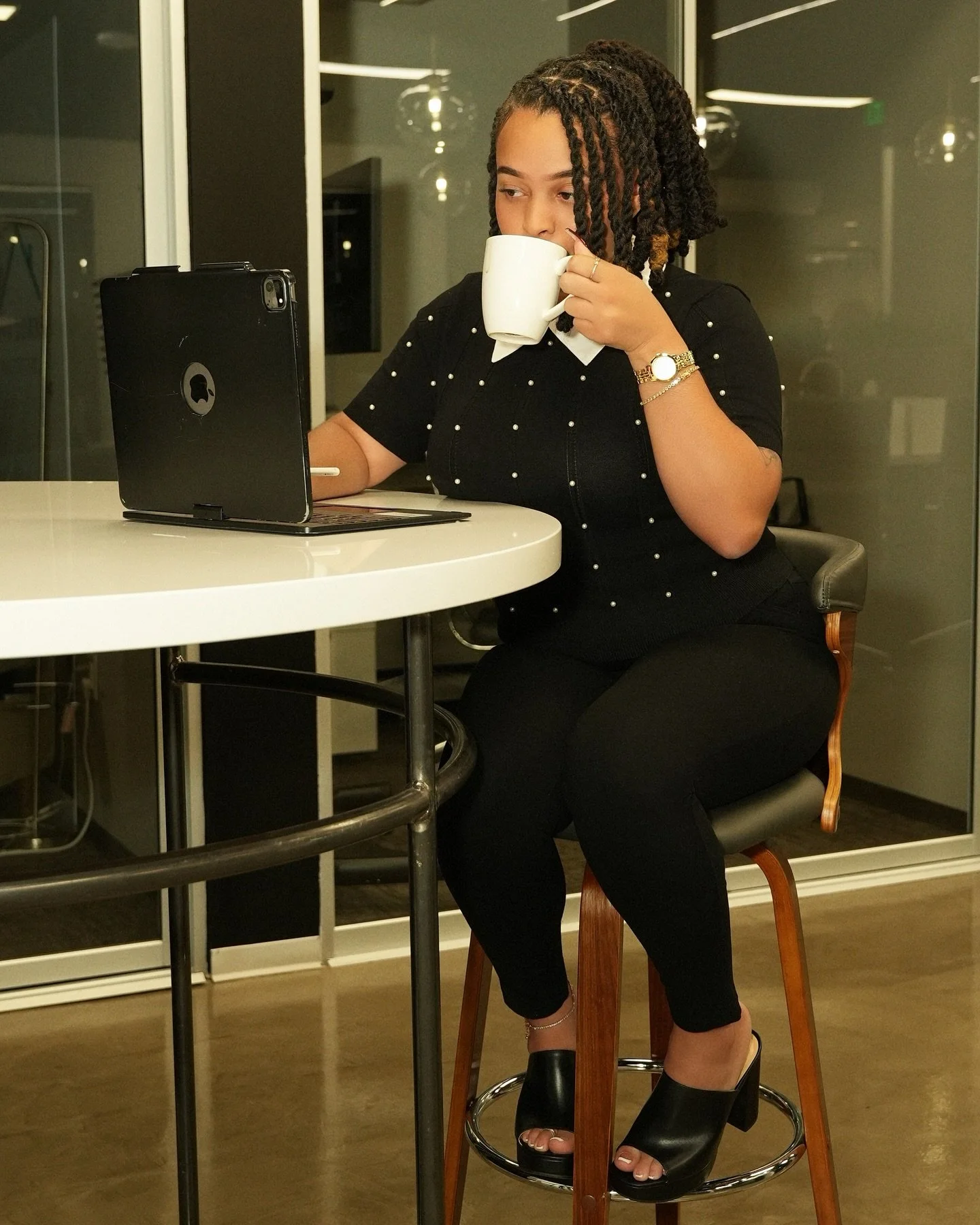 🍑 Listen up, because @peachmarketingfirm has been COOKING! 

January is almost wrapped and baby... we are about to serve something really special for February.

And before y&rsquo;all ask - no, we&rsquo;re not just talking about Valentine&rsquo;s Da