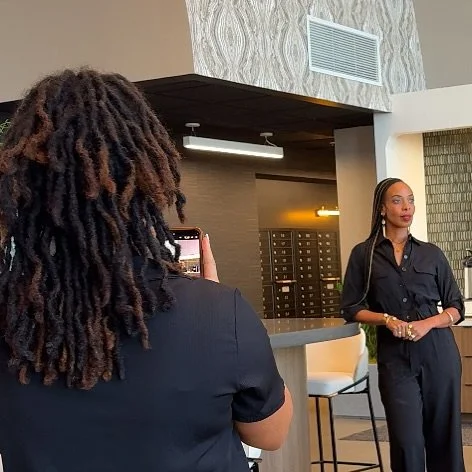 Let&rsquo;s talk about showing up for your business. 

You can&rsquo;t expect your business to show up for you if you&rsquo;re not showing up for it. That&rsquo;s just a fact.

And I&rsquo;m not just talking about random posts or answering emails fro