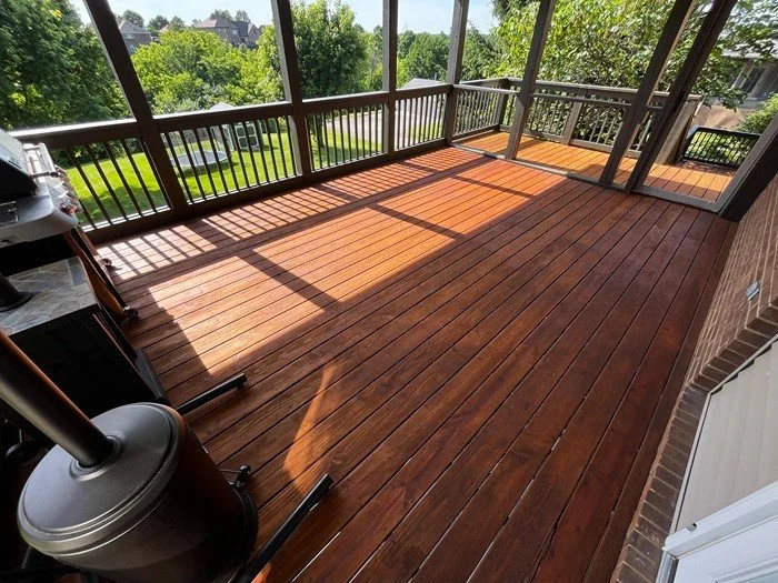 burnt-hickory-pecan-deck-richmond