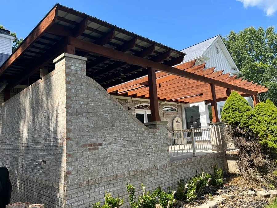 redwood-pergola-nicholasville