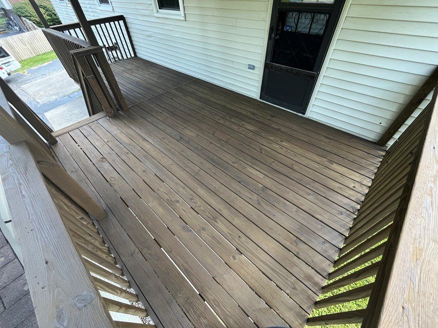 barn-wood-deck-berea