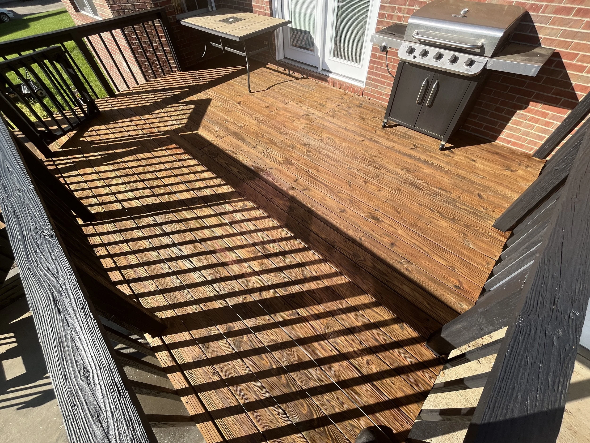 pecan-deck-lawrenceburg