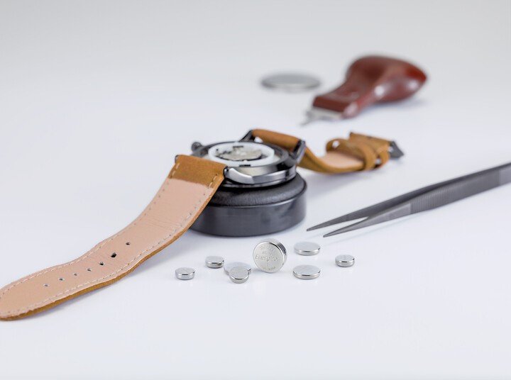 Expert Watch Repair in Tampa: Batteries, Crystals, Crowns & More