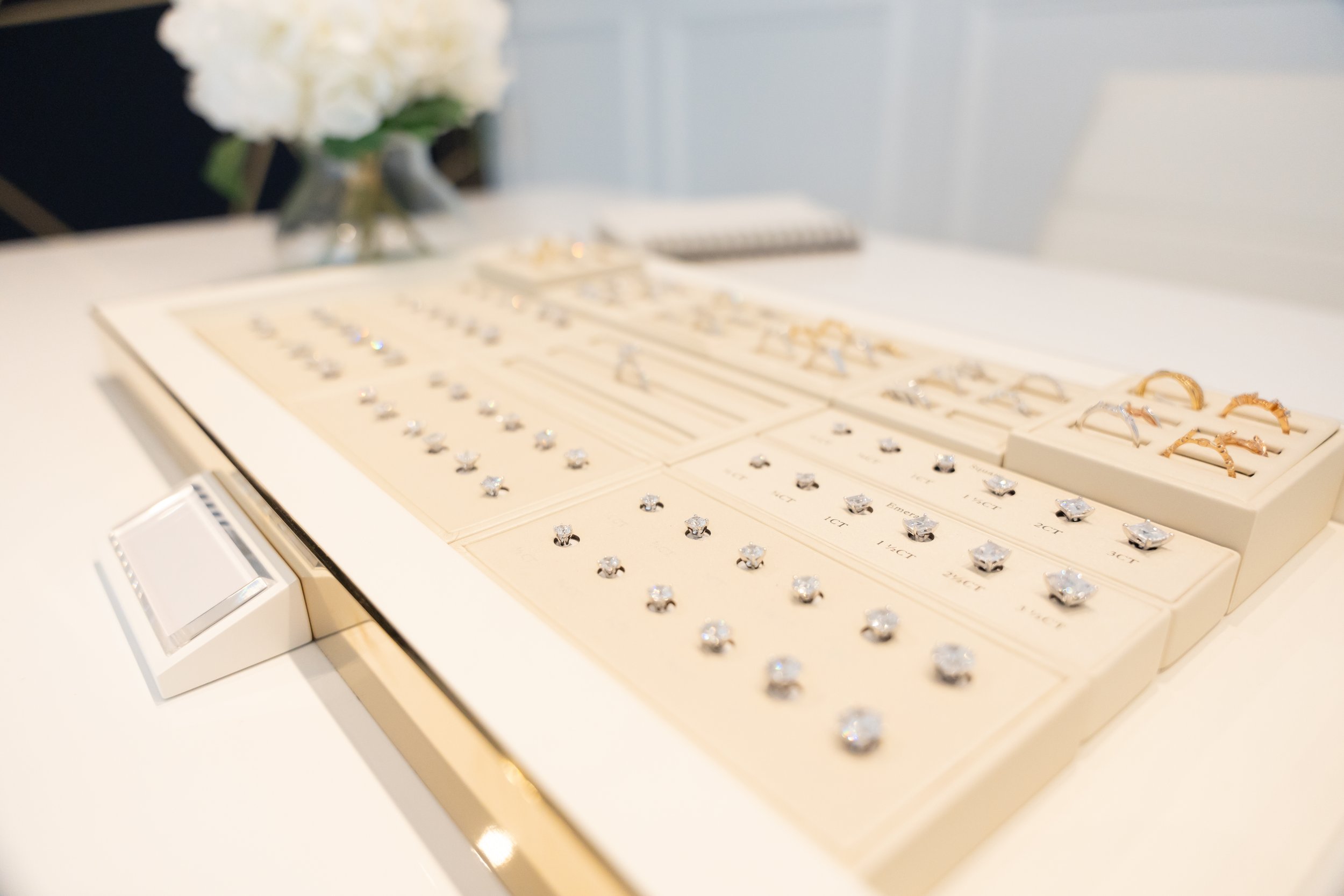Find Your Perfect Engagement Ring at Everglow Jewelry – Tampa’s Custom Jewelry Destination