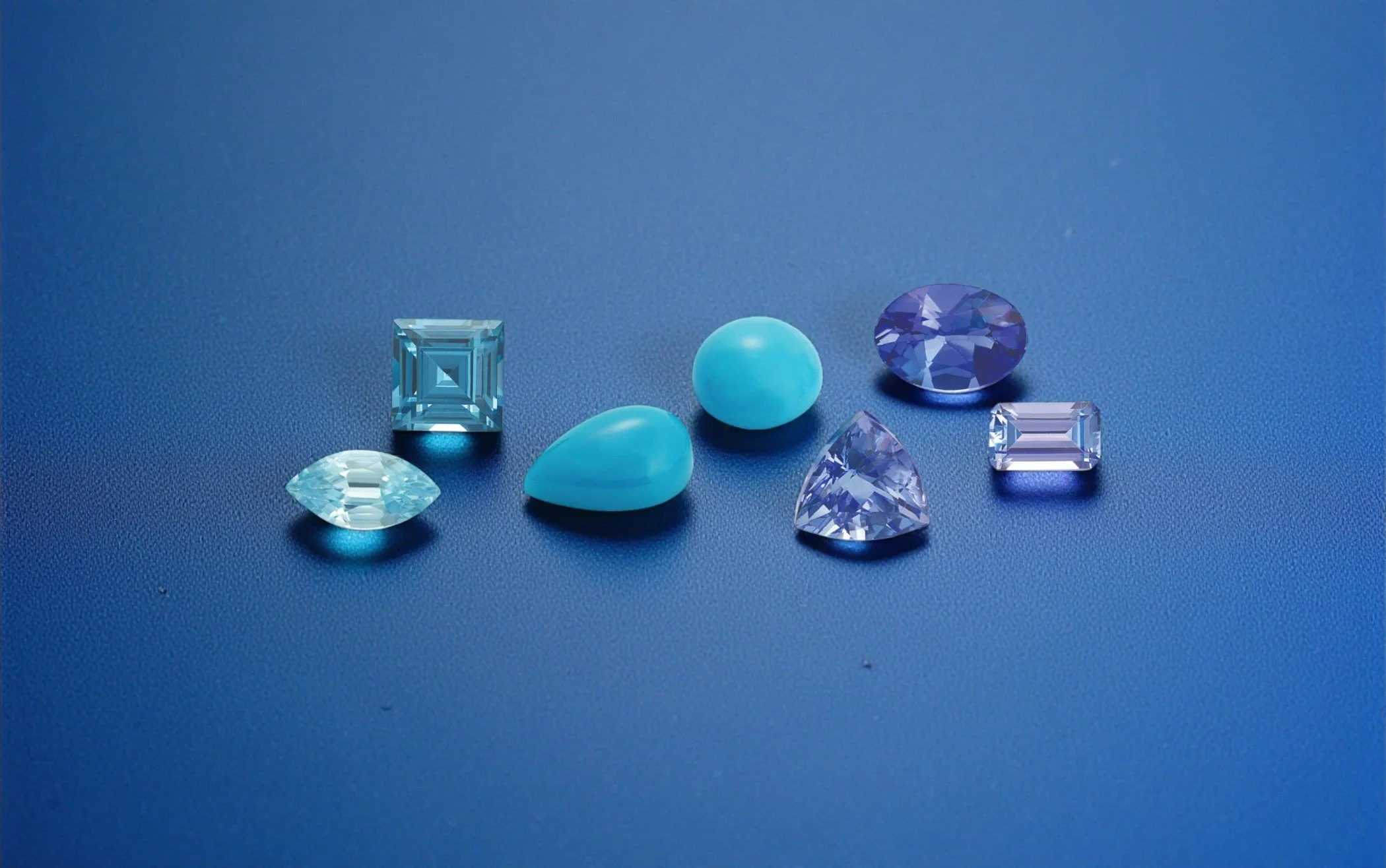 Blue Brilliance: Discover the Beauty of December Birthstones with Everglow
