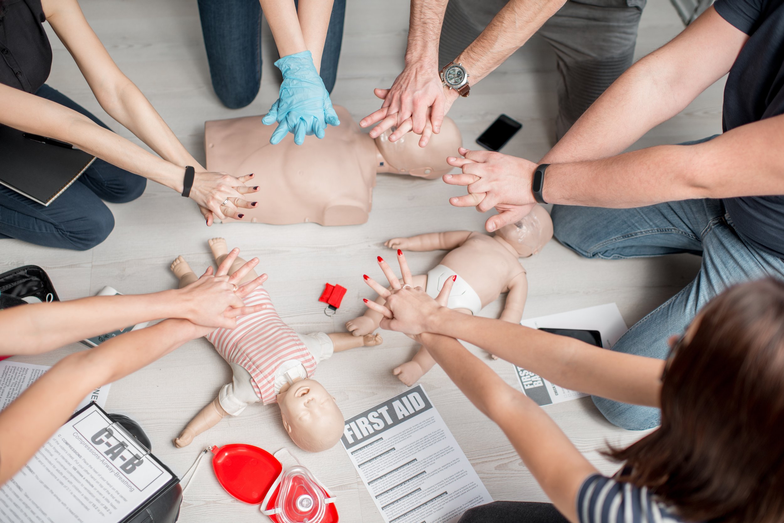 Licensed - AdobeStock_195067897 (Group CPR).jpeg