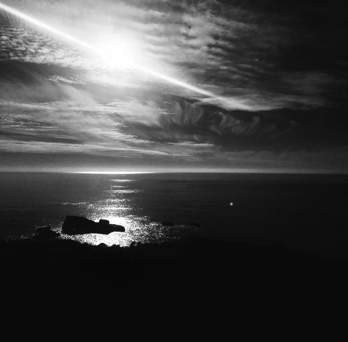 ‘THE MOURNFUL MAN & THE SEA’ 