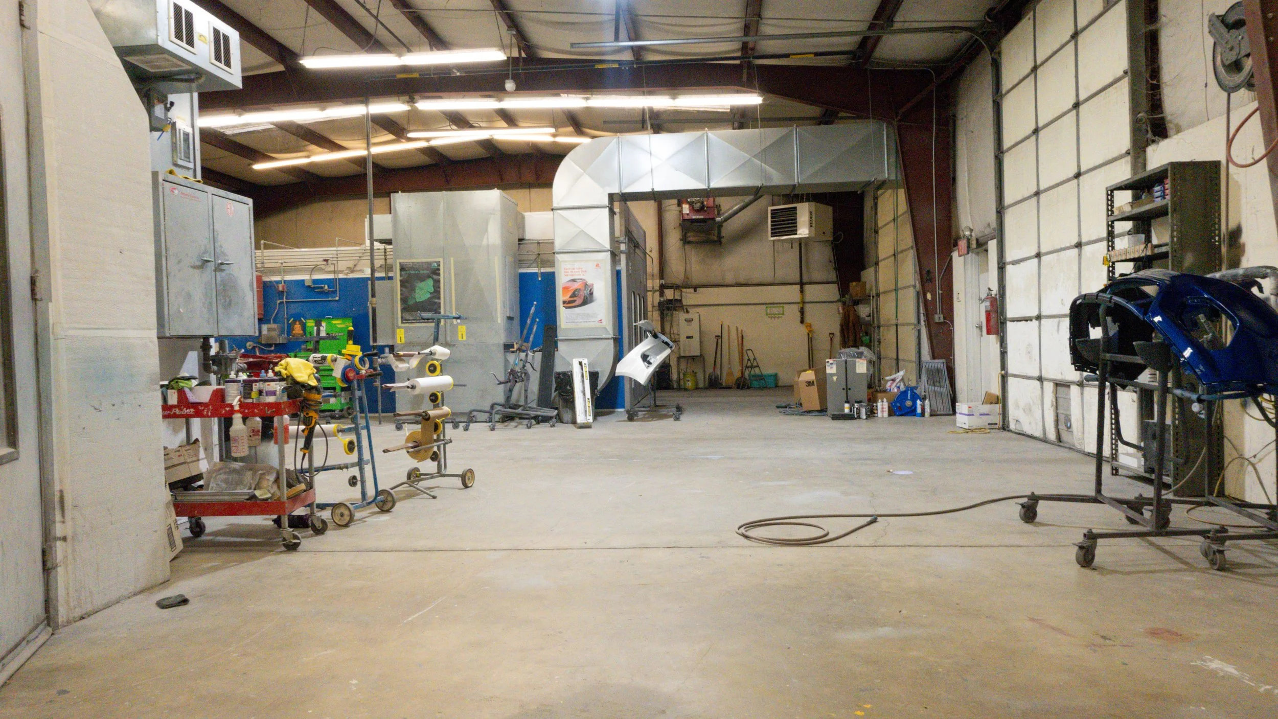 We do our best to have a clean and quality paint shop