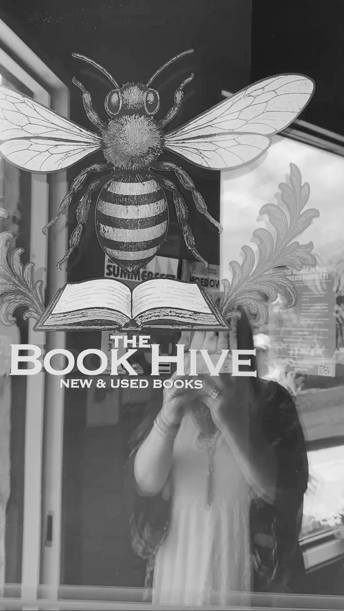 WTAFTG BOOK TOUR - Signing @ The Book Hive
