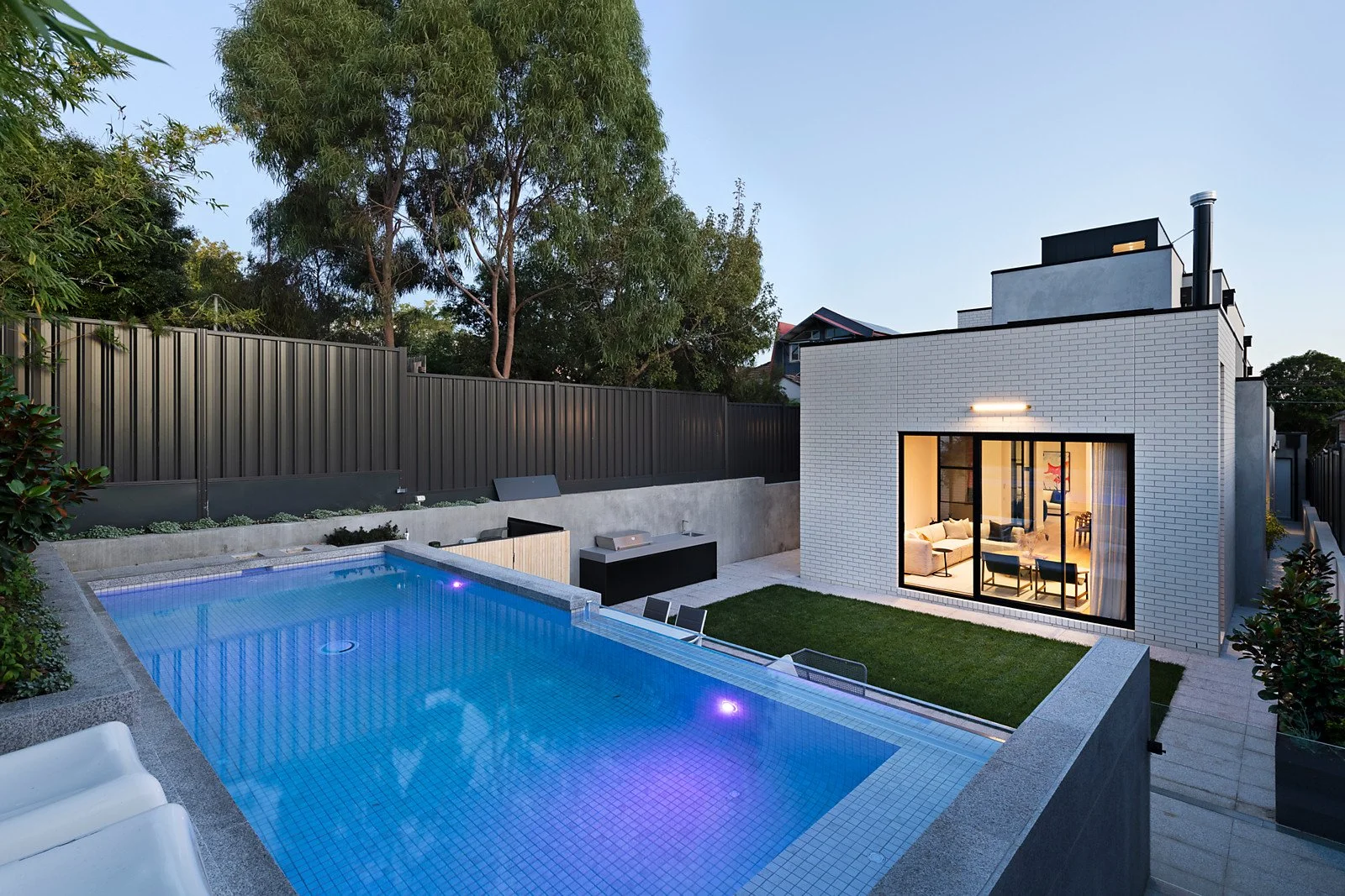 Icon Pools - 12.jpg