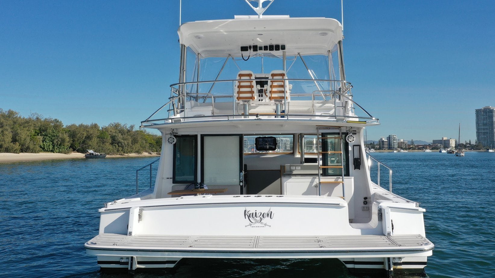 Scimitar Power Catamaran