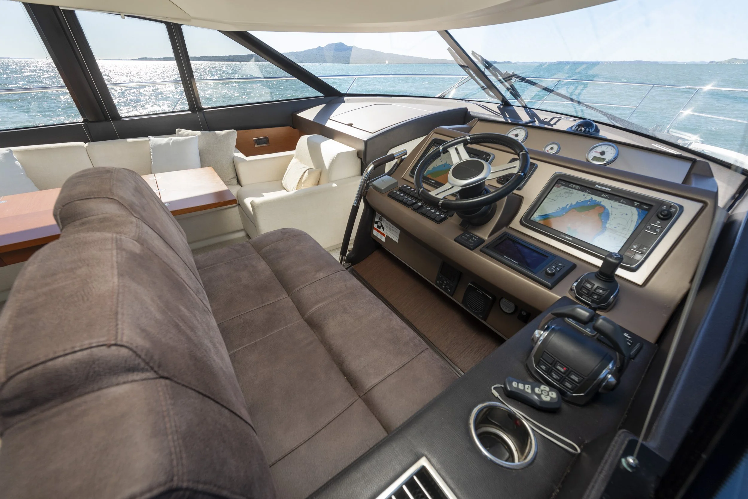 Prestige 500 Kauri Bay - 20.jpg