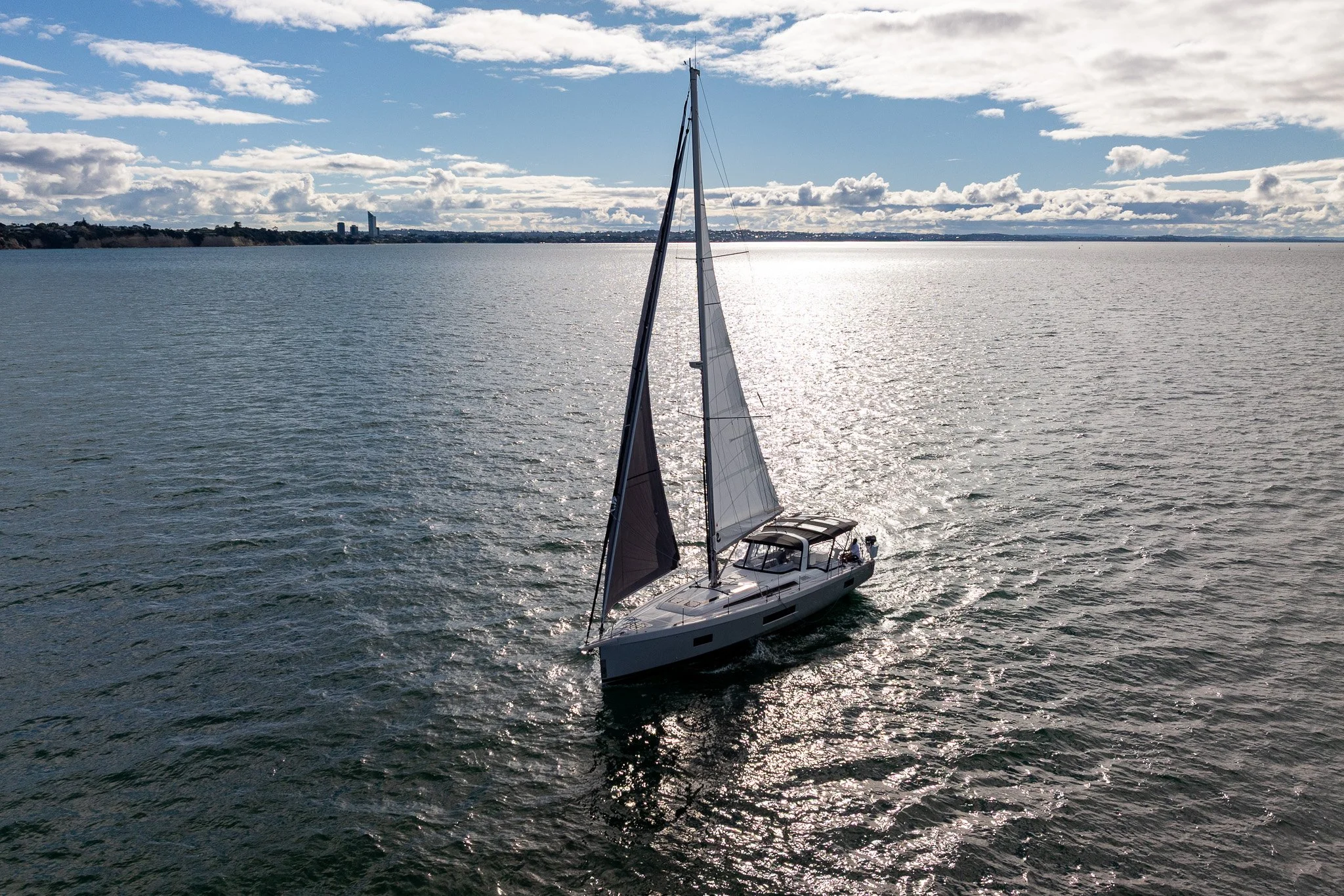 Oceanis 51.1-7.jpg