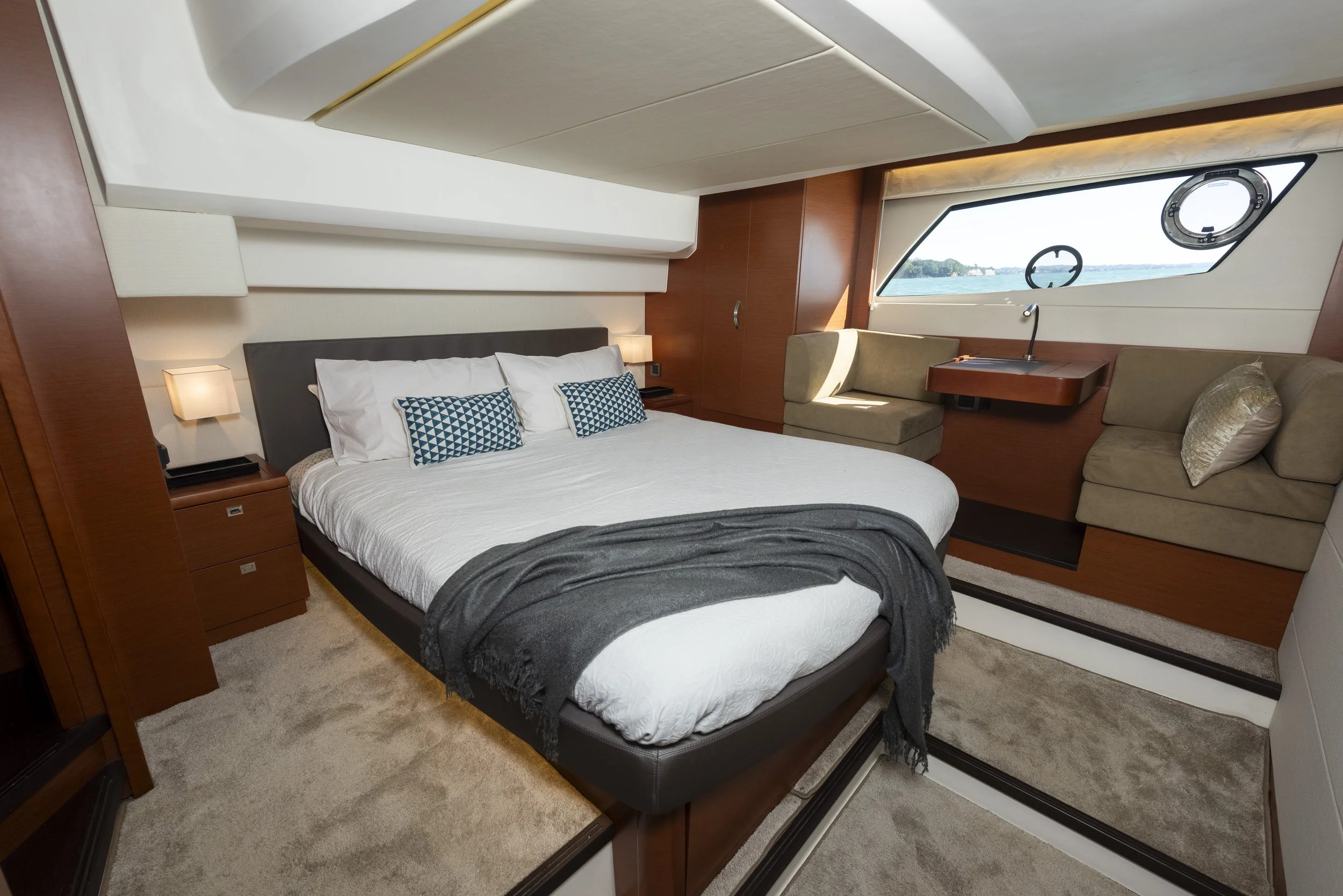 Prestige 500 Kauri Bay - 9.jpg