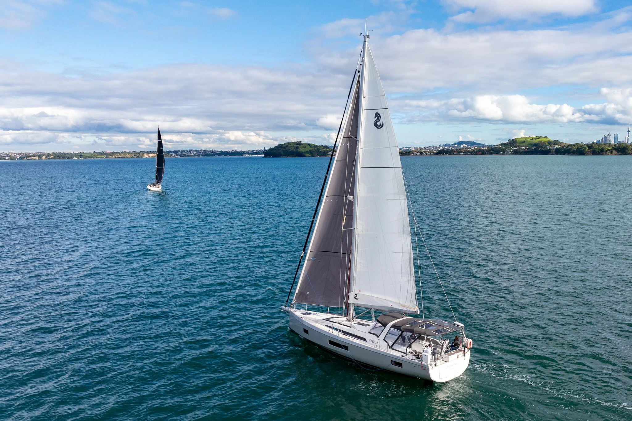 Oceanis 51.1-9.jpg