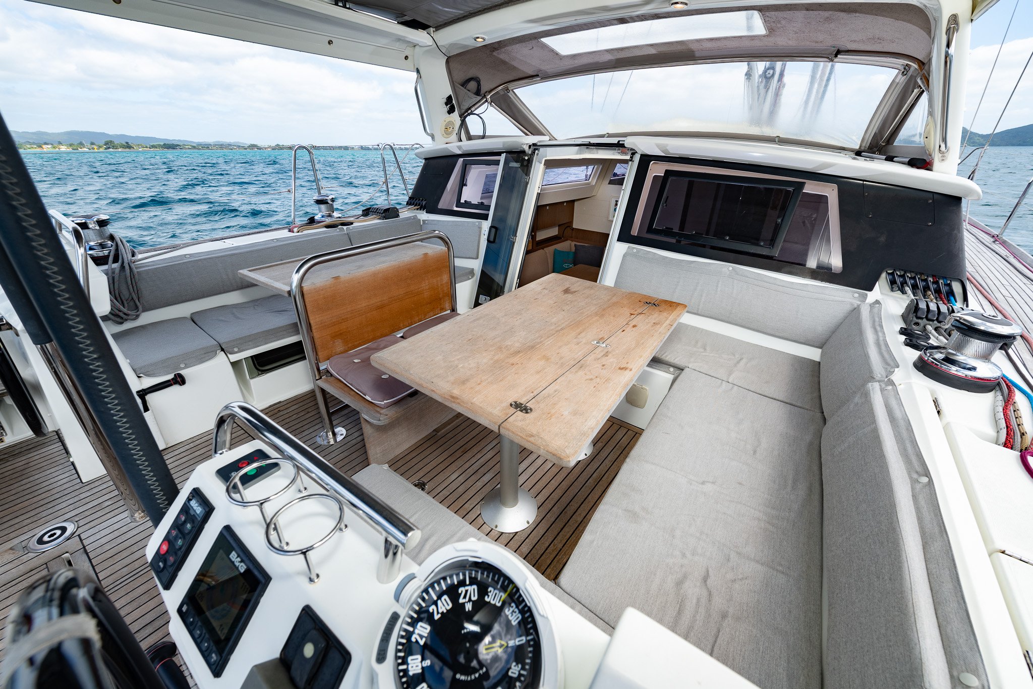 Beneteau Sense 51 - Twice14.jpg