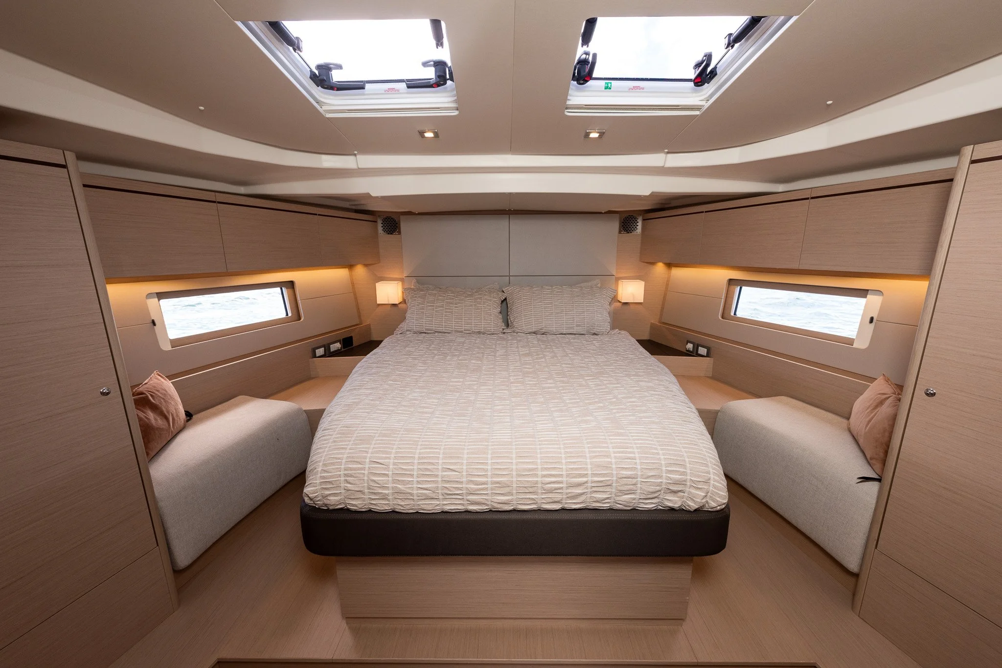 Oceanis 51.1-35.jpg