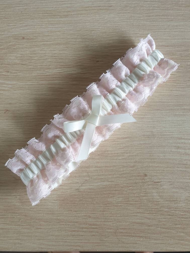 https://i.etsystatic.com/34764417/r/il/00f0f4/3869288052/il_fullxfull.3869288052_2cbb.jpg
