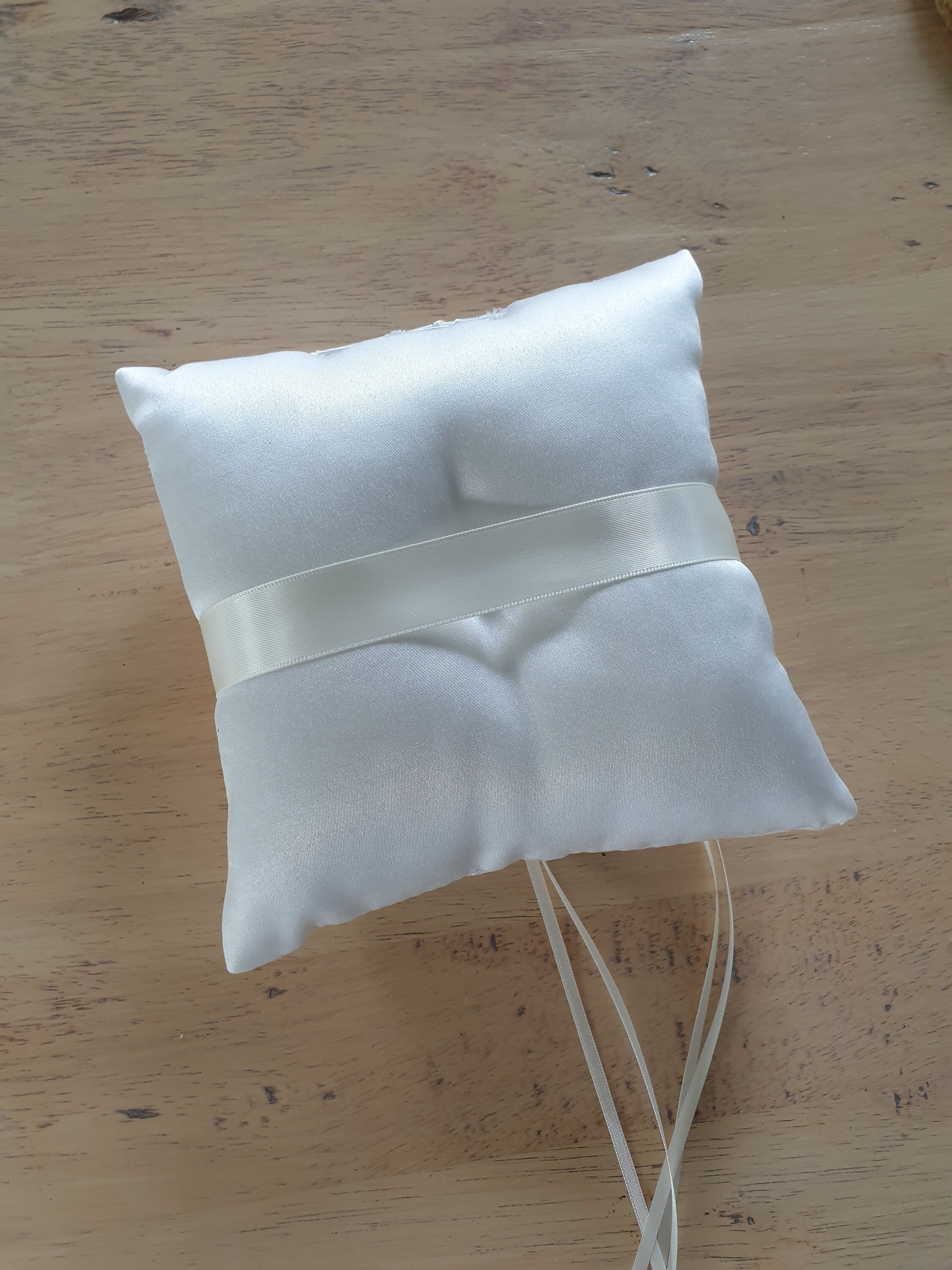 https://i.etsystatic.com/34764417/r/il/1ac3dc/4650496865/il_fullxfull.4650496865_jl5g.jpg