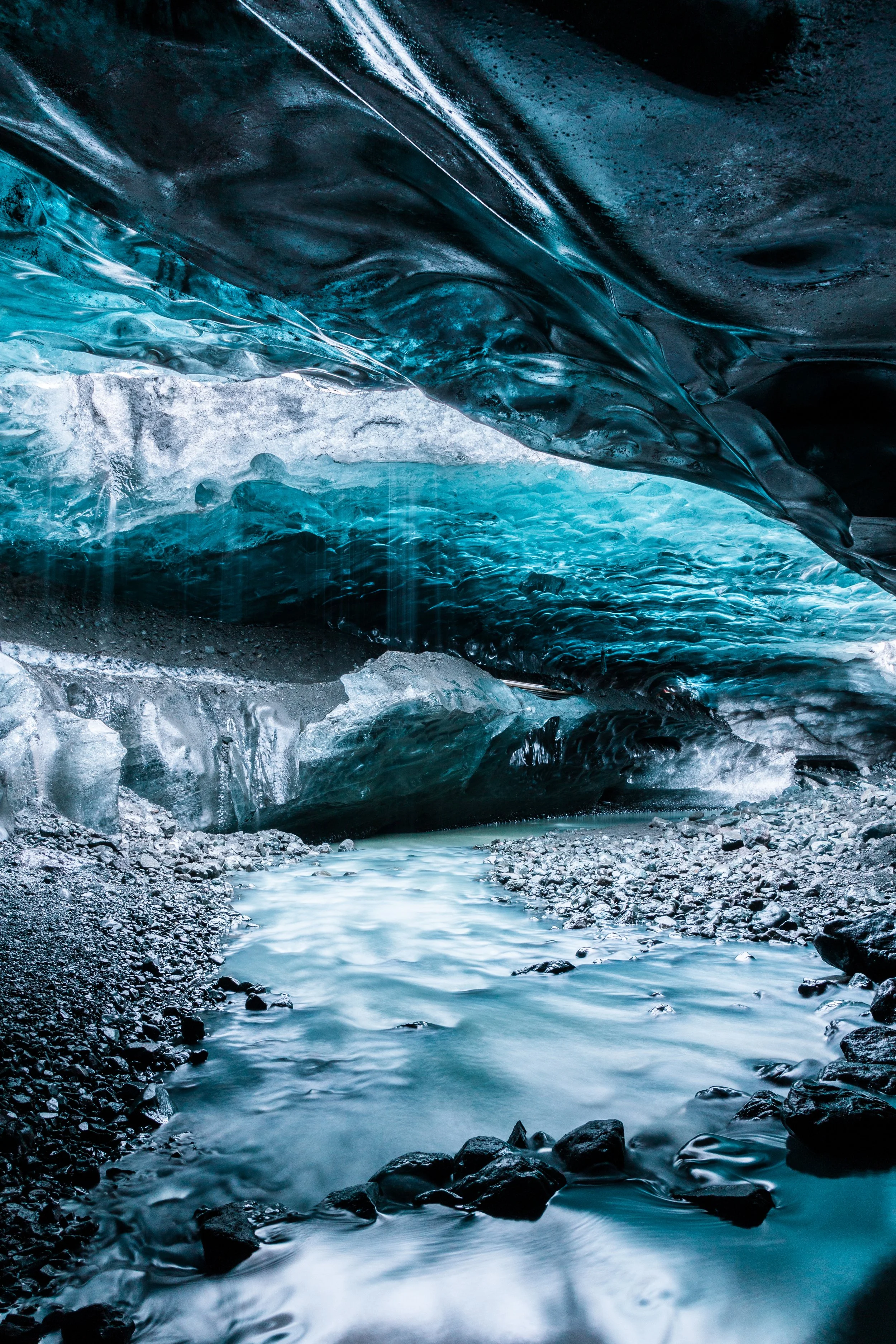 Iceland_Day4_icecaves_0612.JPG
