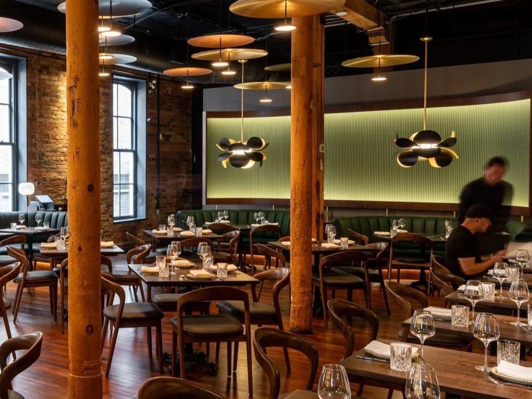 What a Night at the Best Piano Bar in Toronto Actually Feels Like