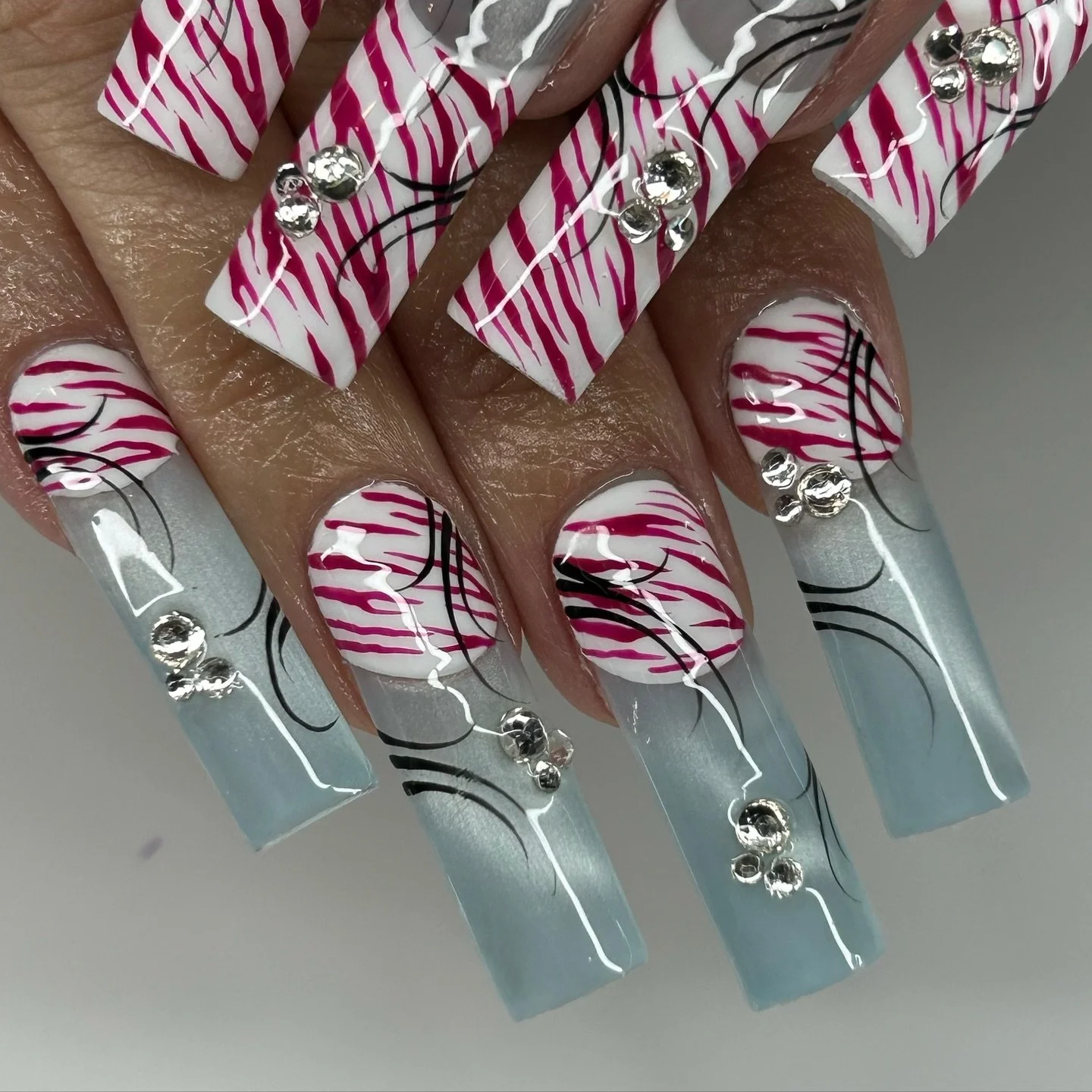 (人&acute;&forall;｀)．☆．。．:*･&deg; @stephyxdipz