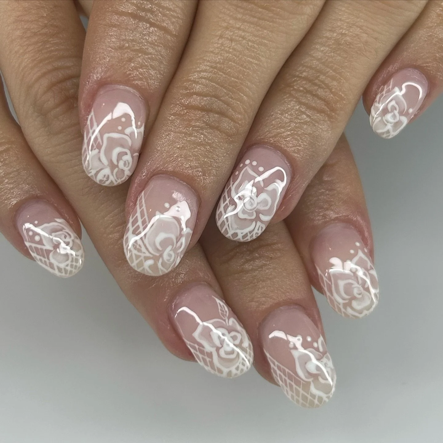 ☆ﾟ･*:.｡.☆&dagger;_(ﾟ▽ﾟ*)&beta;☆.｡.:*･ﾟ☆ tag artist inspo from Pinterest