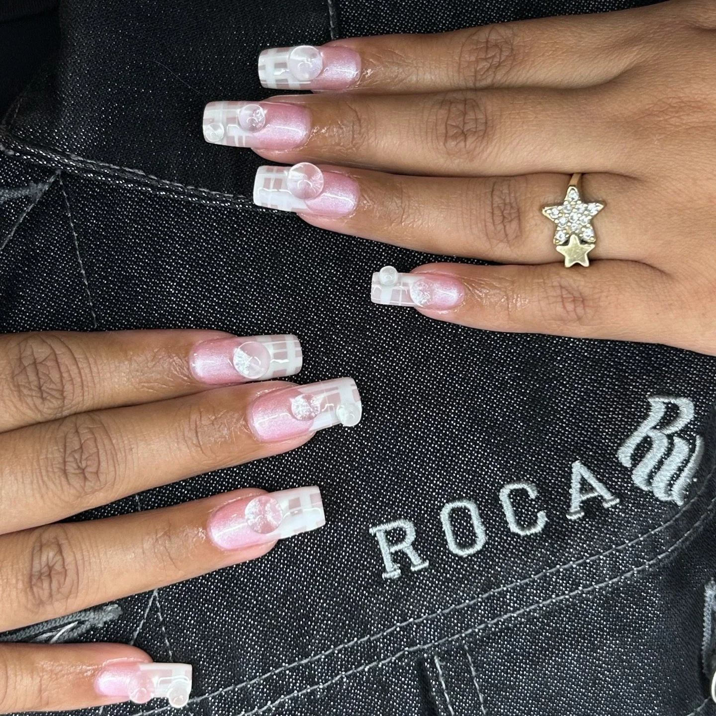 ☆ヾ(*&acute;・&forall;・)ﾉヾ(・&forall;・`*)ﾉ☆ @godslil1_  swipe for her inspo